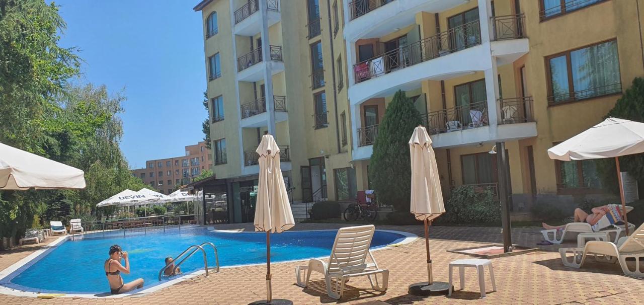 Golden Dreams Apartment Sunny Beach Exterior foto